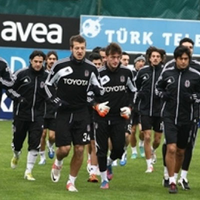 besiktas-mp-antalyaspor-macinin-hazirliklarini-surdurdu